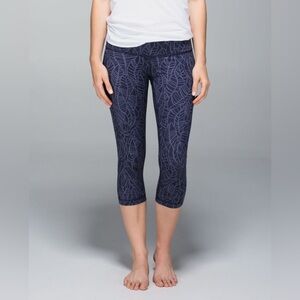 LULULEMON Wunder Under Crop *Full-On Luxtreme Pretty Palm Cadet Greyvy size 8